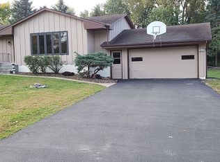 1872 County Road F E, White Bear Lake, MN 55110