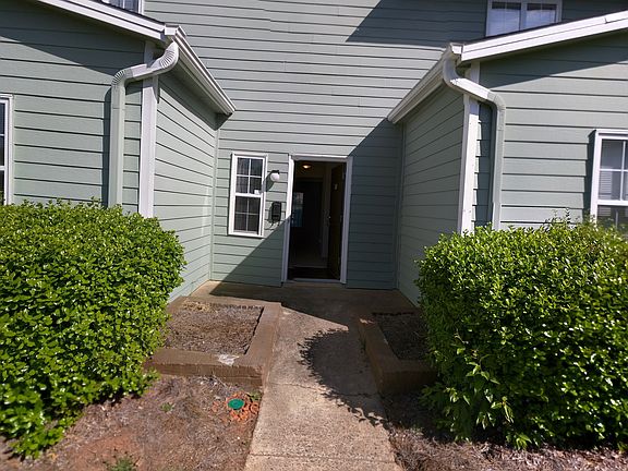 4th image of 5646 Via Romano Dr APT D