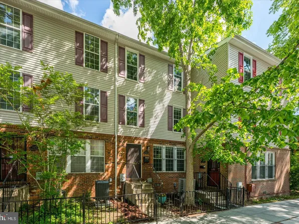 1105 Harvard St NW Unit F, Washington, DC 20009