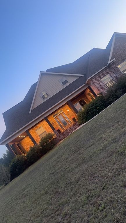 93 County Road 372 - Property Image