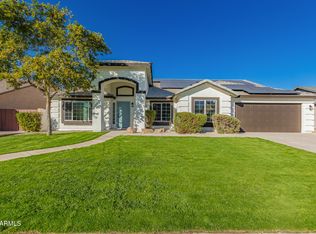 4146 E Meadow Land Dr, San Tan Valley, AZ 85140