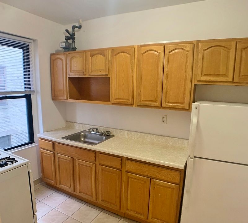 1st image of 21-16 35th St #4DD
