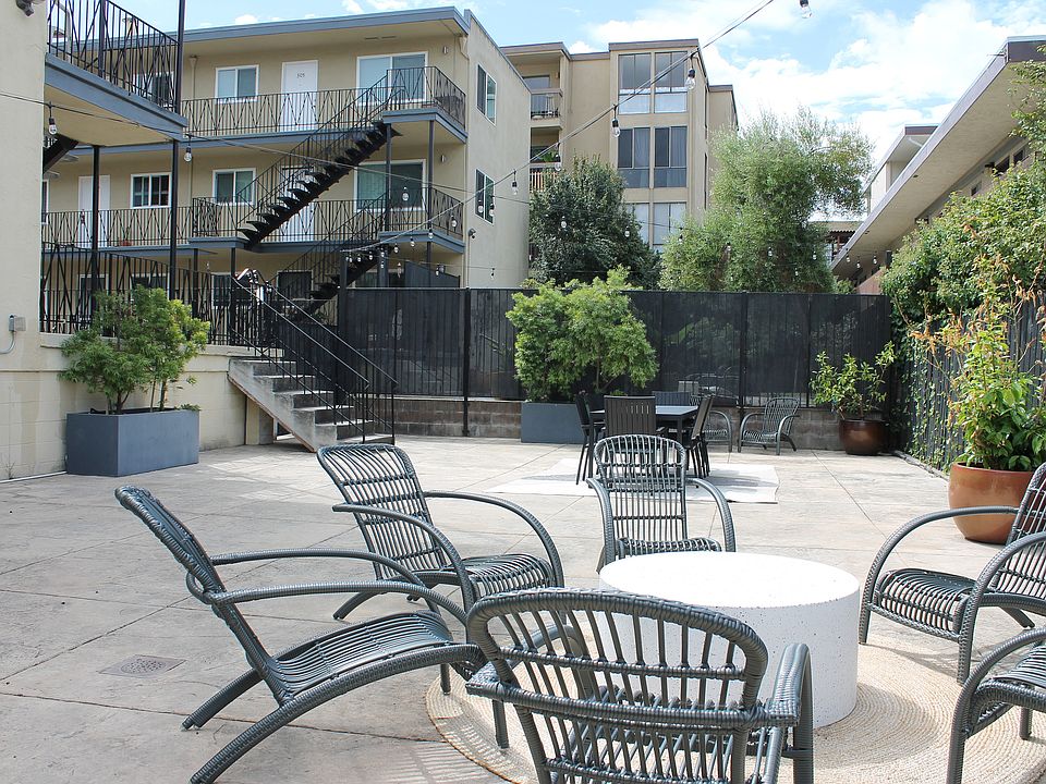 Tenant Shared Courtyard