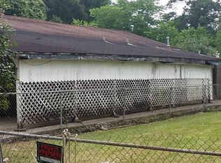 765 Pollard St, Beaumont, TX 77703