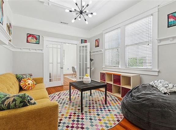 5th image of 2933 Calhoun St #2933