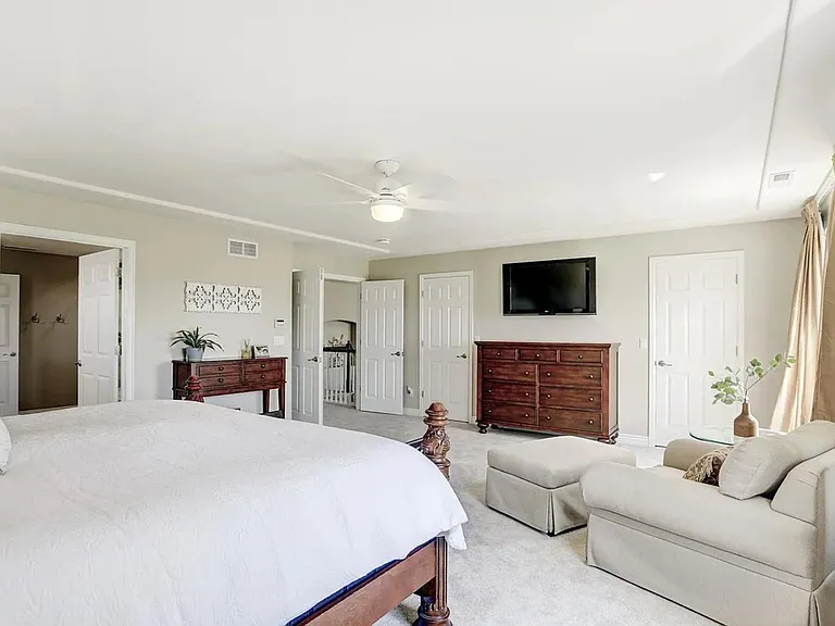 4400 Crestone Cir — Photo 12