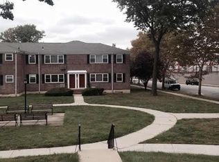 15246 Melbourne Ave, Flushing, NY 11367