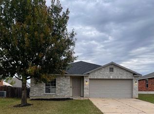 1118 Clayton Dr, Leander, TX 78641