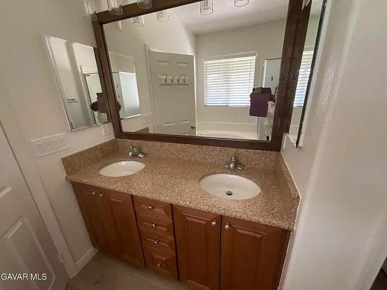 6126 W Avenue K1 — Photo 13