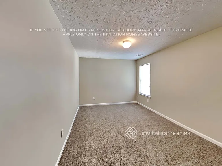 4536 Parkway Cir — Photo 12