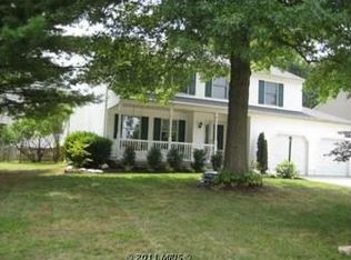 167 Applegate Dr, Sterling, VA 20164