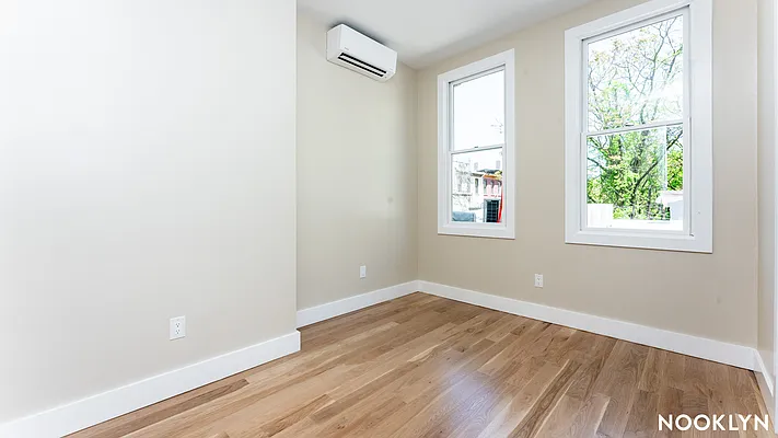 Rented by Nooklyn NYC LLC | media 8