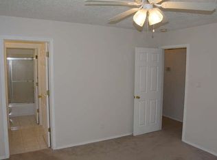 14 Shady Ln, Los Lunas, NM 87031