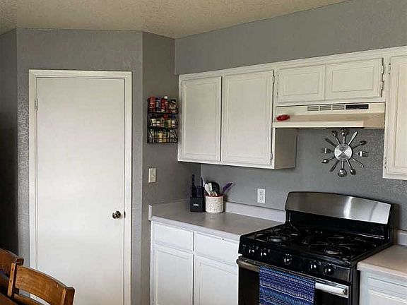 4th image of 11450 E 27th Pl