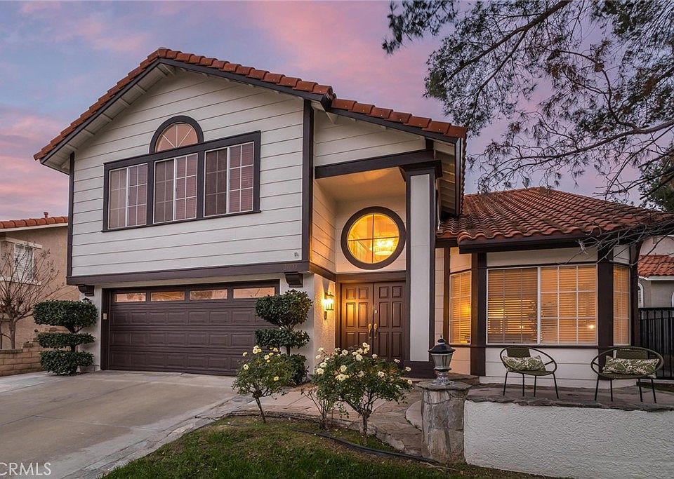 1st image of 29033 Shadow Valley Ln