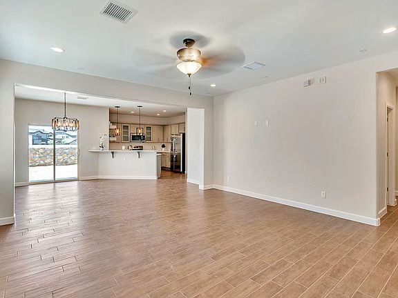 4th image of 1717 Preakness Ave