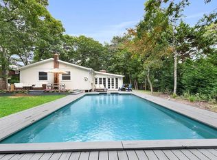 19 Harbor View Dr, East Hampton, NY 11937