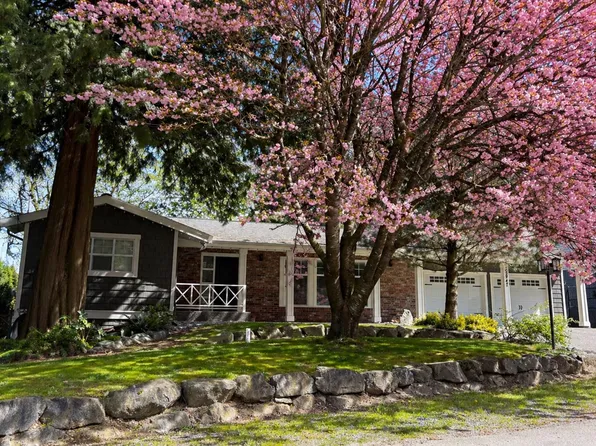 2942 Palm Cres, Abbotsford, BC V2T 2G4