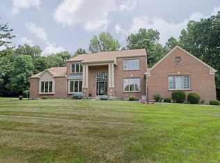 9609 Stonemasters Dr, Loveland, OH 45140
