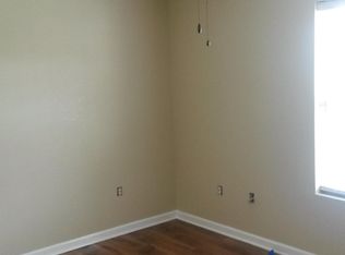 11 Vassar Dr, Murray, KY 42071