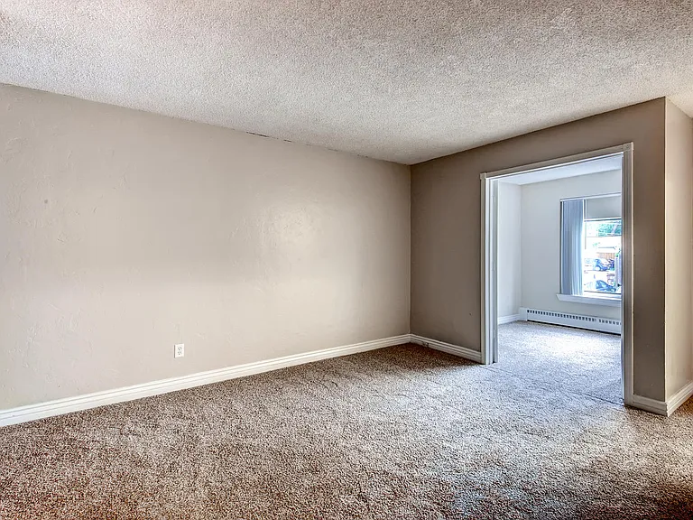 Fountainhead Apartments — Photo 7