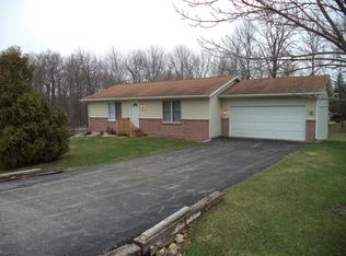 1635 Larchmont Rd, Davis, IL 61019