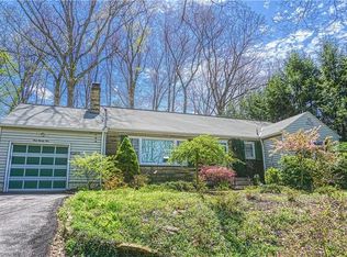 125 Teakwood Rd, Butler, PA 16001