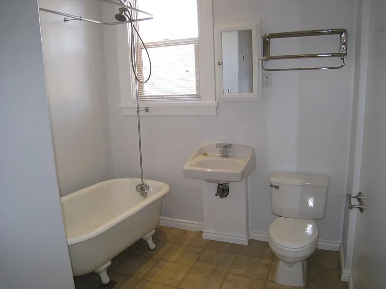 202 Sterrett Ave #2 — Photo 13