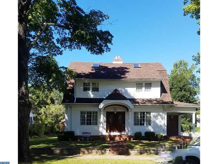 1229 Girard Ave photo 1