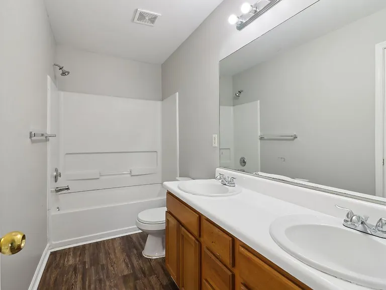 7712 Autry Cir #204 — Photo 26