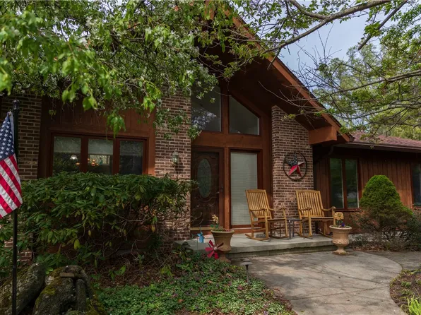 763 Herman Rd, Webster, NY 14580