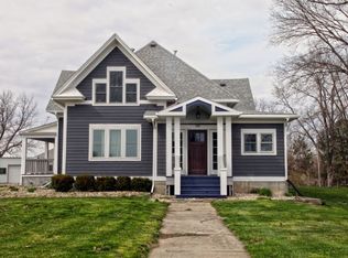 709 E Nishna Rd, Shenandoah, IA 51601