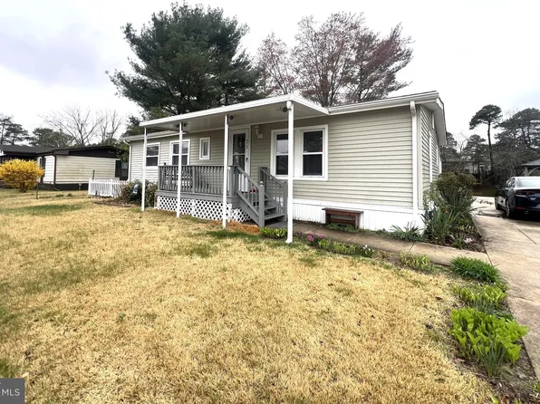 21 John F Kennedy Blvd, Millville, NJ 08332