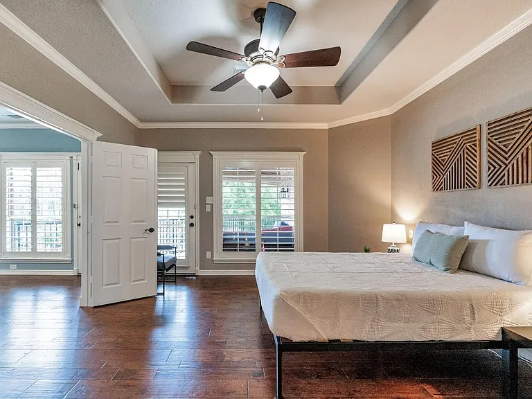8311 Shoregrove Dr — Photo 20
