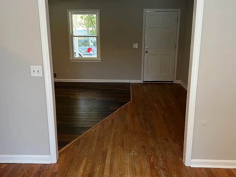 E Cherokee Dr — Photo 9