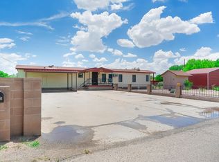975 Curfman Rd, Los Lunas, NM 87031