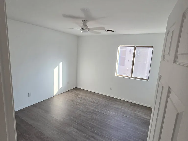 24165 N Cargo Ave — Photo 12