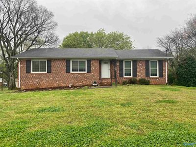 407 Hillmont Dr NW, Huntsville, AL, 35805