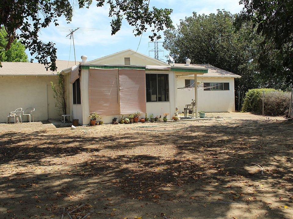 2nd image of 1920 Alisar Ave