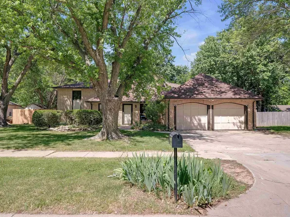 1671 N Maybelle St, Wichita, KS 67212