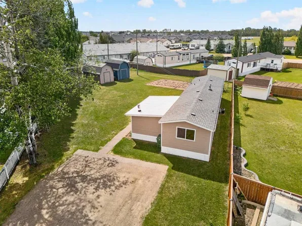 10717 SE 102nd Ave, Mackenzie County, AB T0H 2H0