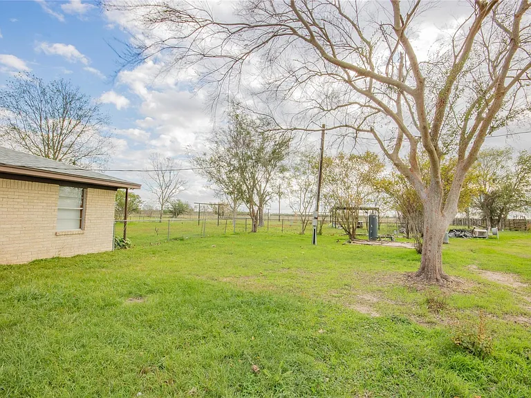 12617 FM 1887 Rd — Photo 26