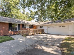 1721 Vosper Ct, Toledo, OH 43614