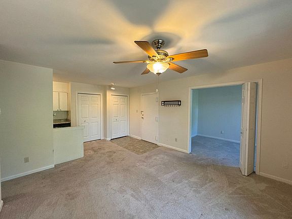 3rd image of 5819 E Rexford Dr