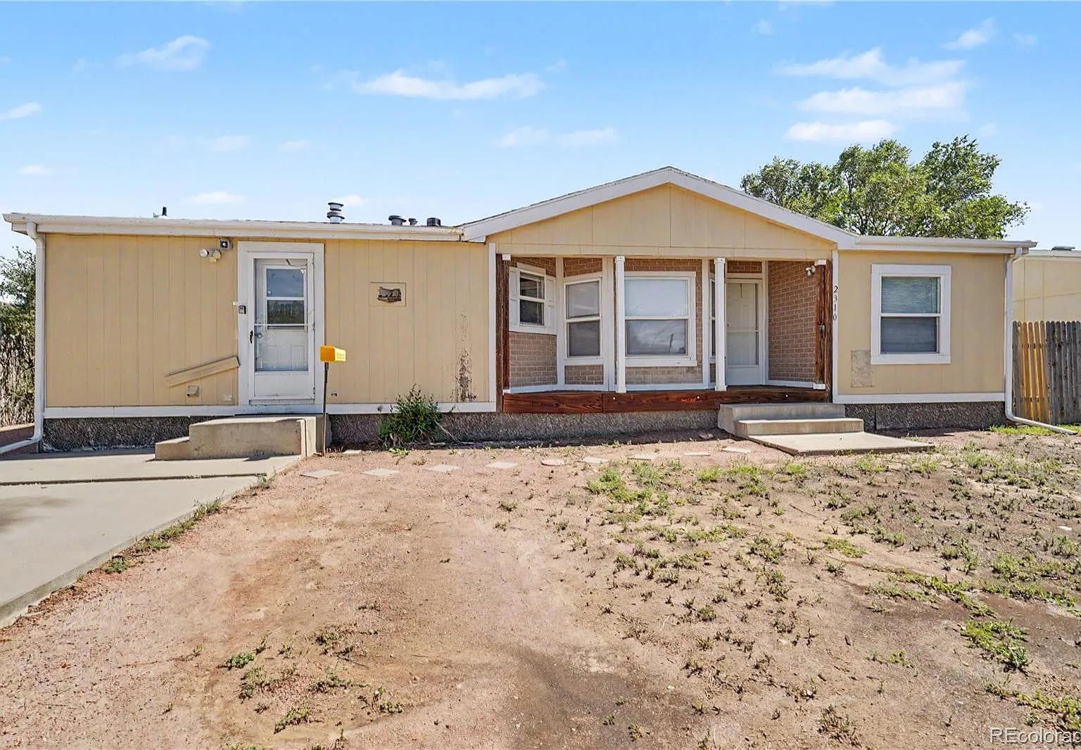 3 bed, 2.0 bath, 1480 sqft, $1,695 — Photo 2