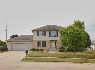 127 Oakwood Ave, Oglesby, IL 61348