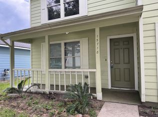 15718 Colonial Bridge Ln, Houston, TX 77073