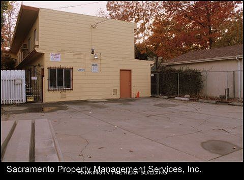 3rd image of 2509 O St APT 1