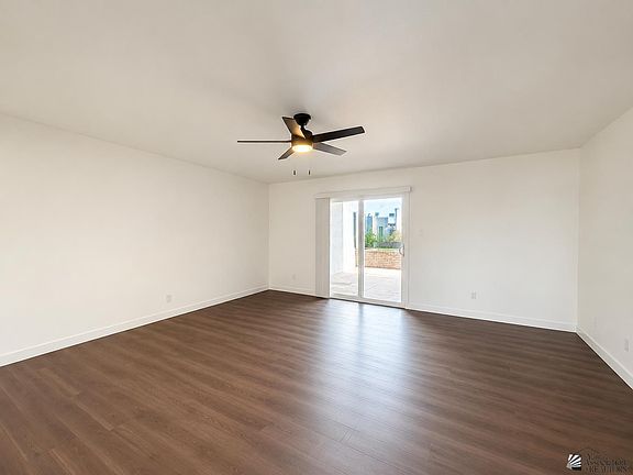 4th image of 1435 E Pebble Beach Dr
