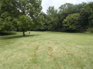 9020 Hanley Dr, Dayton, OH 45414